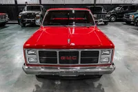 1987-GMC-Sierra Classic-RedWhite-509308-40.jpg